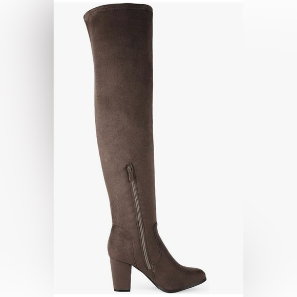 BNIB Over the Knee Suede Boots - Picture 3 of 7